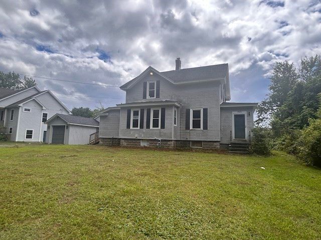 163 Morgan St, South Hadley, MA 01075