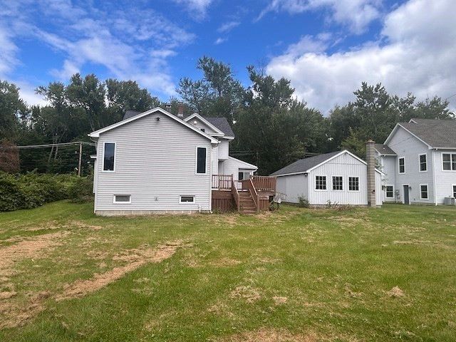 163 Morgan St, South Hadley, MA 01075
