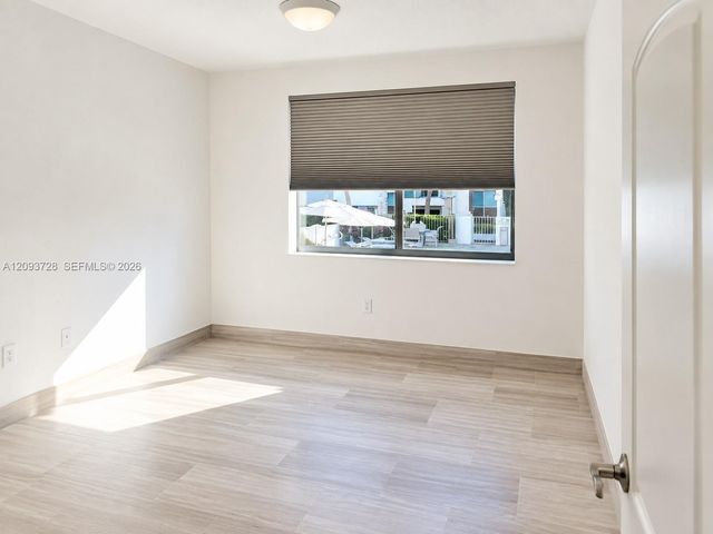 110 Washington Avenue 2412, Miami Beach, FL 33139