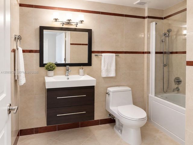 110 Washington Avenue 2412, Miami Beach, FL 33139