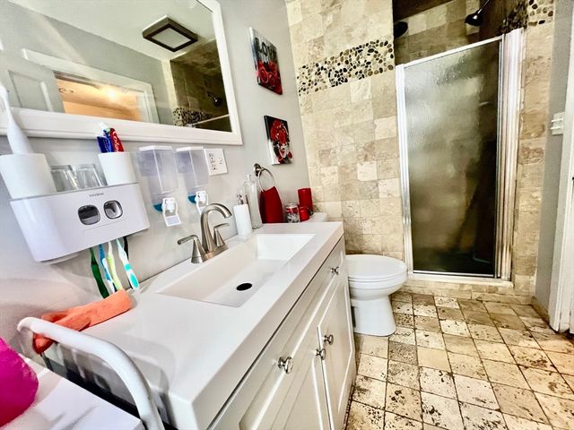 86 Beaverbrook Pkwy, Worcester, MA 01603