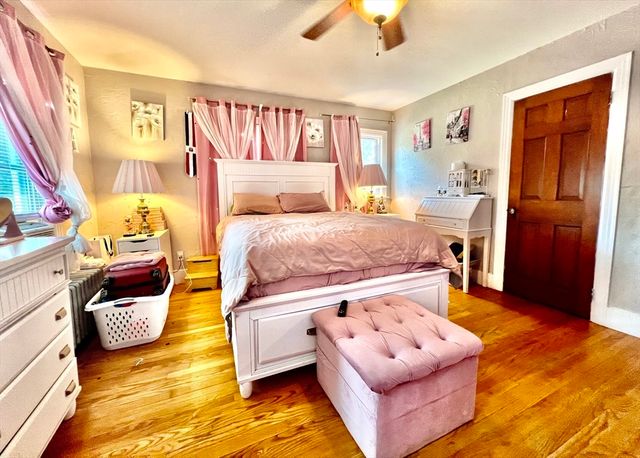 86 Beaverbrook Pkwy, Worcester, MA 01603