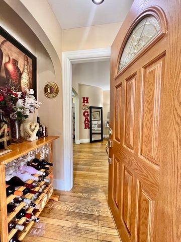 86 Beaverbrook Pkwy, Worcester, MA 01603