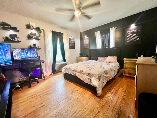 86 Beaverbrook Pkwy, Worcester, MA 01603