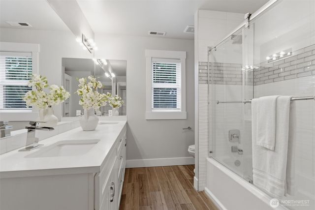 6405 84th Avenue Ct W, University Place, WA 98467