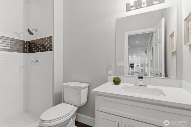 6405 84th Avenue Ct W, University Place, WA 98467