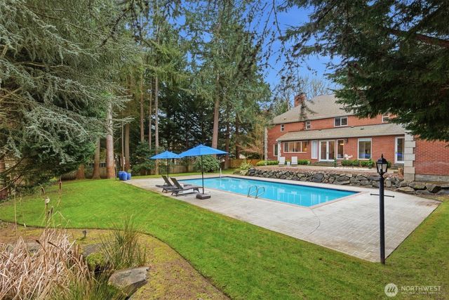 6405 84th Avenue Ct W, University Place, WA 98467