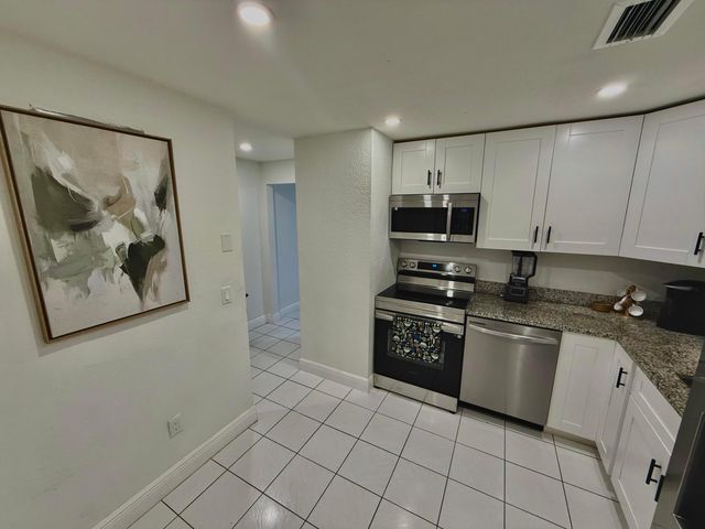 13474 Old Englishtown Road, Wellington, FL 33414