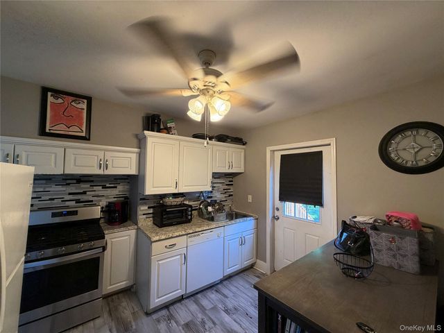 750 Broadway 2, Newburgh, NY 12550