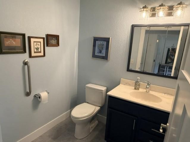 4867 Field Crest Lane, Eau Claire, WI 54701