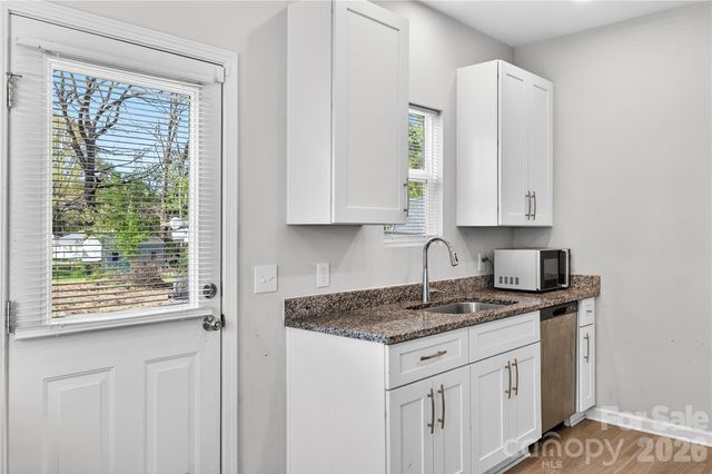 1312 7th Street, Statesville, NC 28677