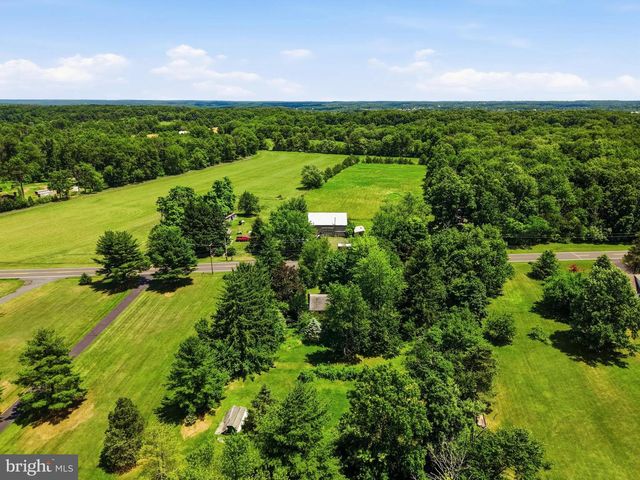3610 RIDGE RD, Perkasie, PA 18944