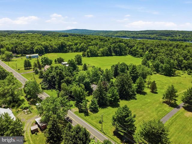 3610 RIDGE RD, Perkasie, PA 18944