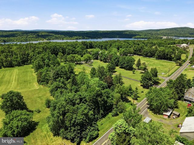 3610 RIDGE RD, Perkasie, PA 18944