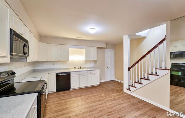 9780 Old Warson Road, St Louis, MO 63124