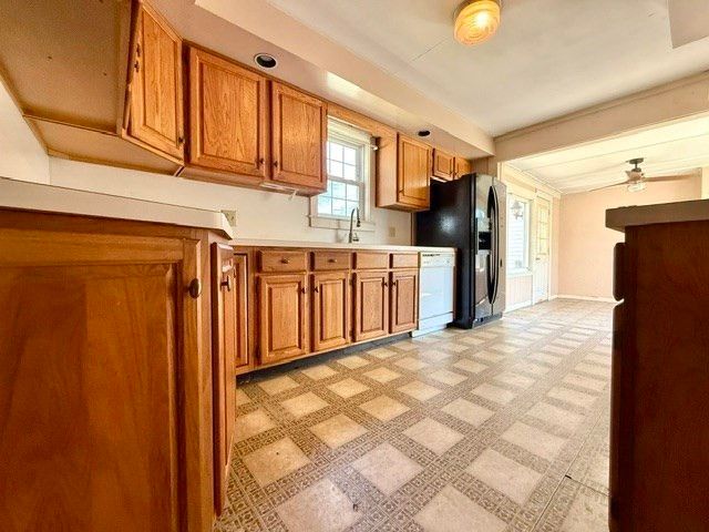204 Main St, Hanson, MA 02341