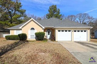 107 Woodfield Drive, Warner Robins, GA 31088