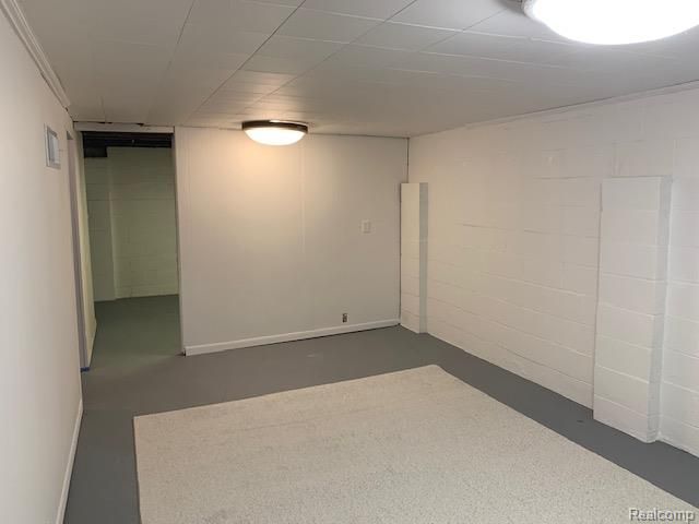 3299 W Ridgeway Avenue, Flint, MI 48504