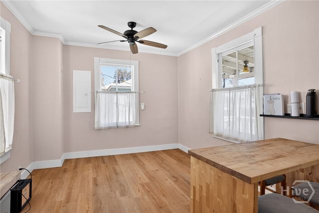 22 E 37th Street, Savannah, GA 31401