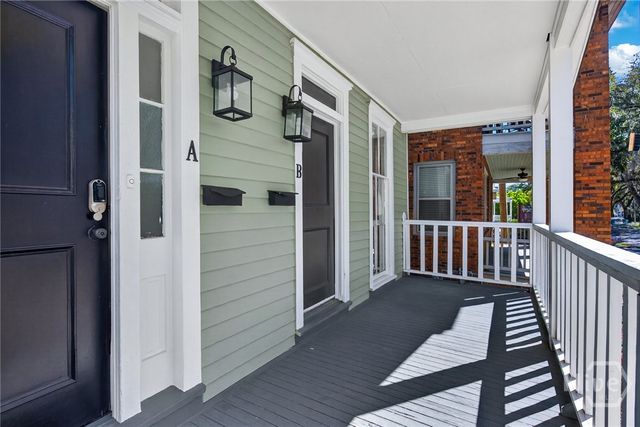 22 E 37th Street, Savannah, GA 31401