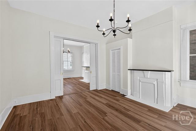 22 E 37th Street, Savannah, GA 31401