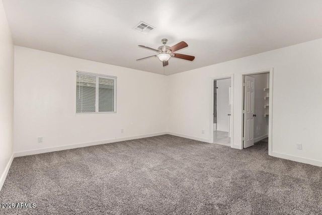 2828 E CHIPMAN Road, Phoenix, AZ 85040