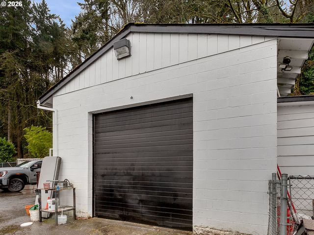 5135 Nw SAINT HELENS Rd, Portland, OR 97210