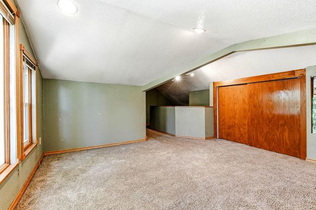 8691 Van Buren Street NE, Blaine, MN 55434