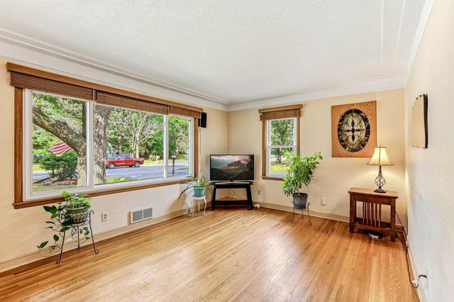8691 Van Buren Street NE, Blaine, MN 55434