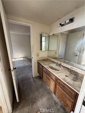 1440 W Edgehill 54, San Bernardino, CA 92405