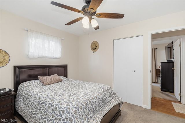 24264 Fairlawn Drive, North Olmsted, OH 44070