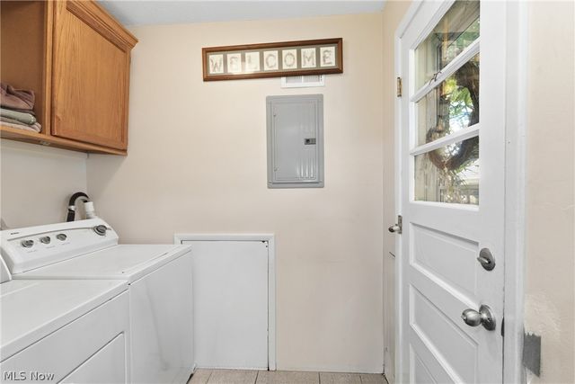 24264 Fairlawn Drive, North Olmsted, OH 44070