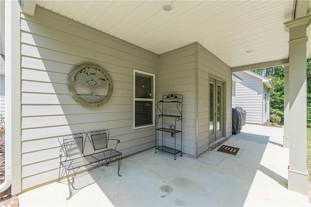 40 Pebblestone Run, Dallas, GA 30157