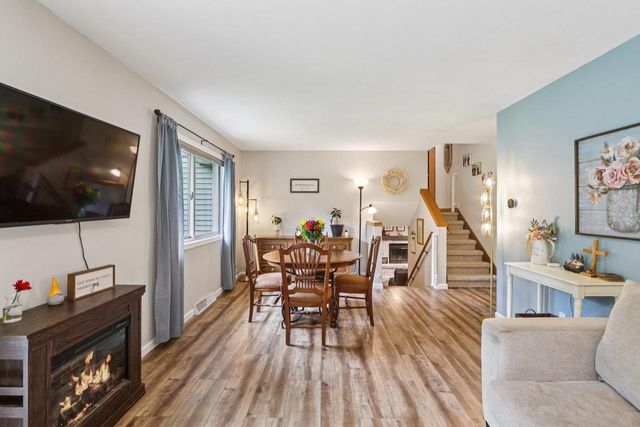 13 Laredo Court, Madison, WI 53719