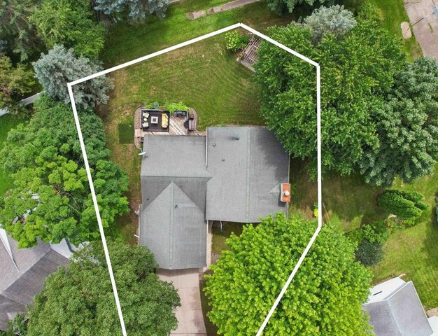13 Laredo Court, Madison, WI 53719