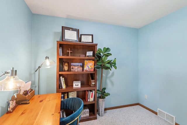 13 Laredo Court, Madison, WI 53719