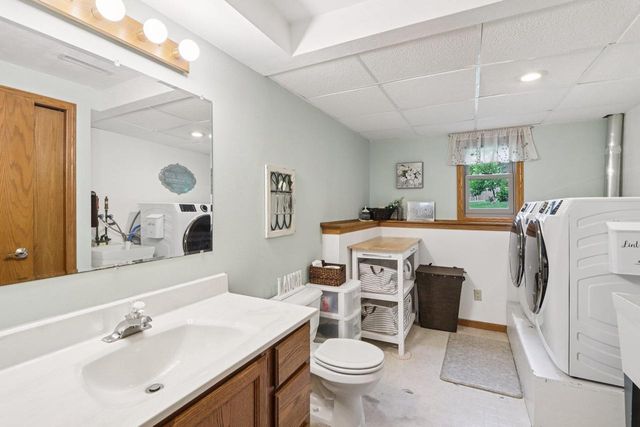 13 Laredo Court, Madison, WI 53719