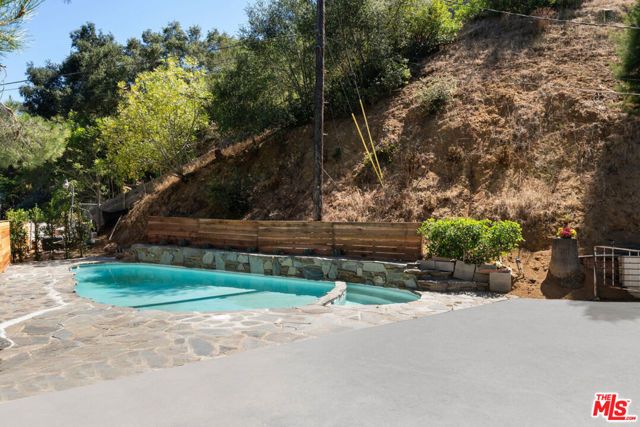 9659 Cedarbrook Drive, Los Angeles, CA 90210