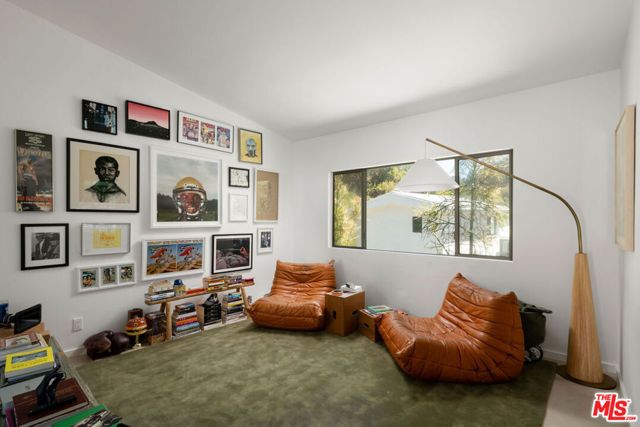 9659 Cedarbrook Drive, Los Angeles, CA 90210