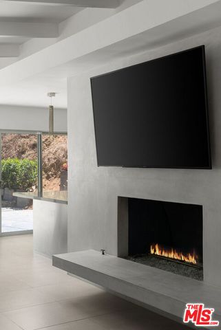 9659 Cedarbrook Drive, Los Angeles, CA 90210