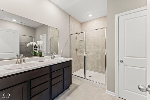 336 Little Torino Way, Greenfield, IN 46140