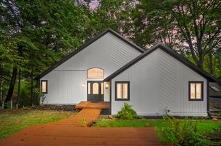 535 Green Acre Circle, Howard, OH 43028