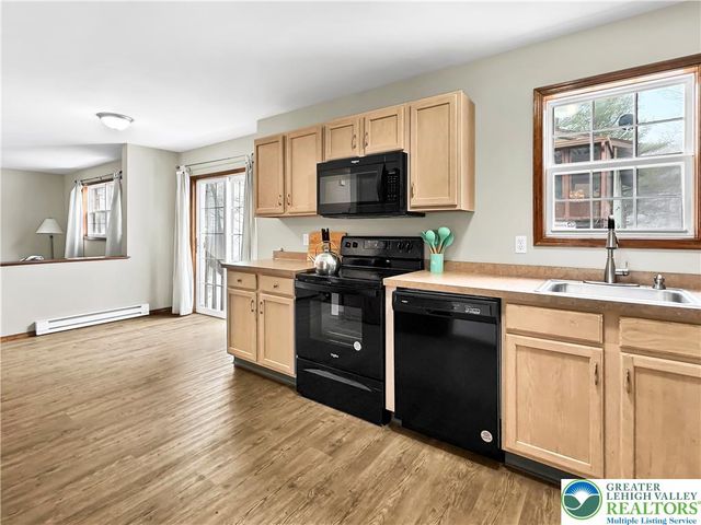 2107 Grasshopper Drive, Tobyhanna Twp, PA 18466