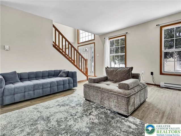 2107 Grasshopper Drive, Tobyhanna Twp, PA 18466