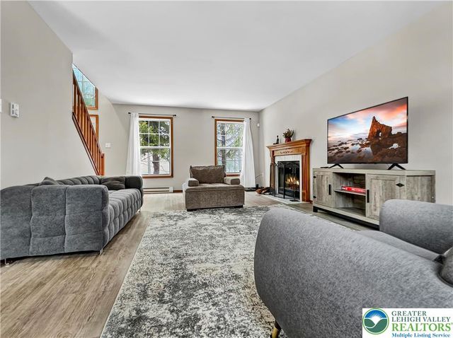 2107 Grasshopper Drive, Tobyhanna Twp, PA 18466
