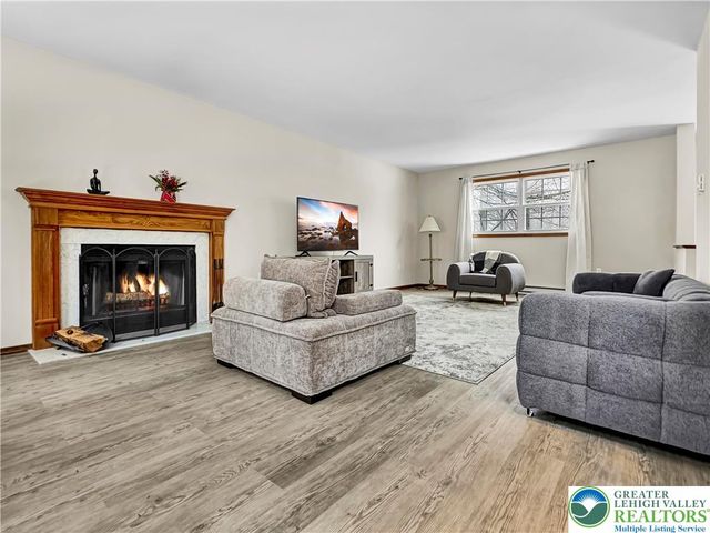 2107 Grasshopper Drive, Tobyhanna Twp, PA 18466