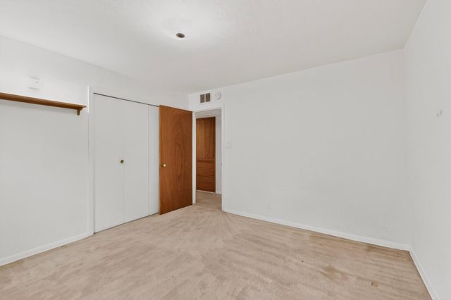 3712 Mackland Avenue NE, Albuquerque, NM 87110