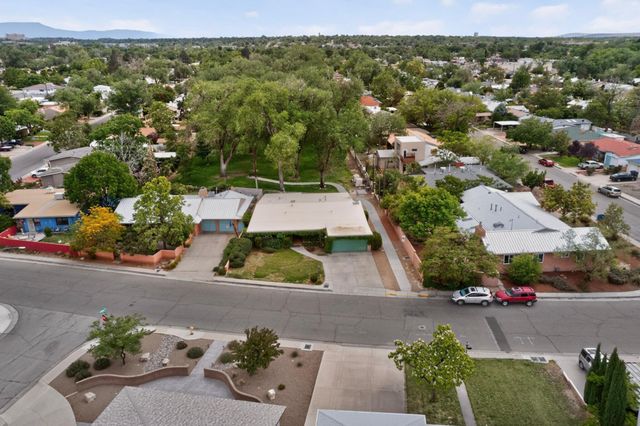 3712 Mackland Avenue NE, Albuquerque, NM 87110