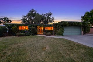 3712 Mackland Avenue NE, Albuquerque, NM 87110