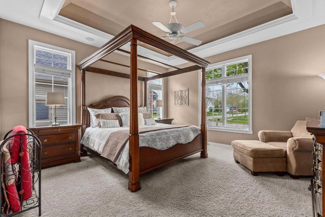 4916 N SILENTWIND WAY, Appleton, WI 54913